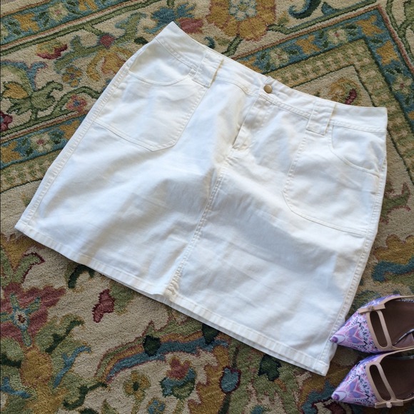 London London Dresses & Skirts - BUNDLE MAG🎀 Pretty Cream SKIRT - Soft Jeans Style