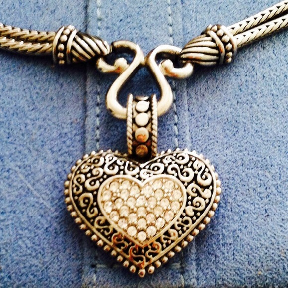 lia sophia heart pendant necklace