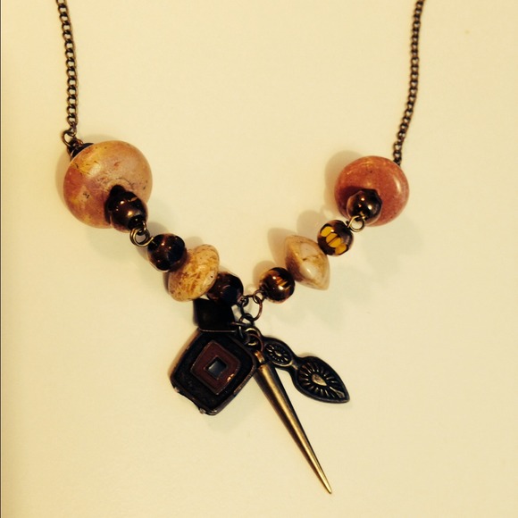 Necklace - Picture 2 of 2