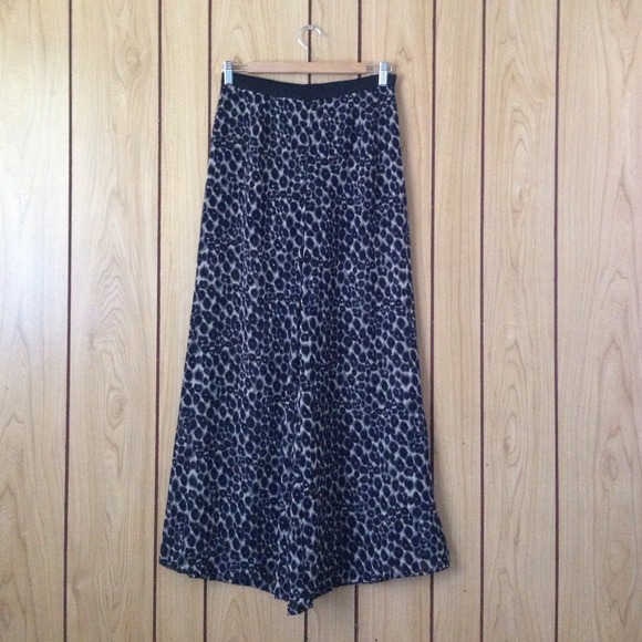 FOREVER21 Wide Sheer Pants NWOT