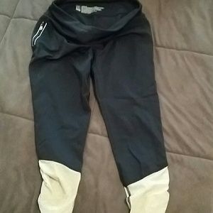 VSX knockout capris!