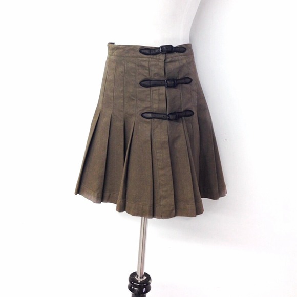 SOLD THOMAS BURBERRY TAUPE PLEATED KILT - Picture 4 of 4