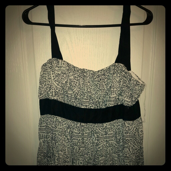 New York & Co. Size 8 knee length dress