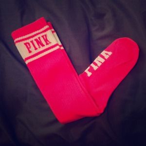 NWOT Vs Pink High Socks