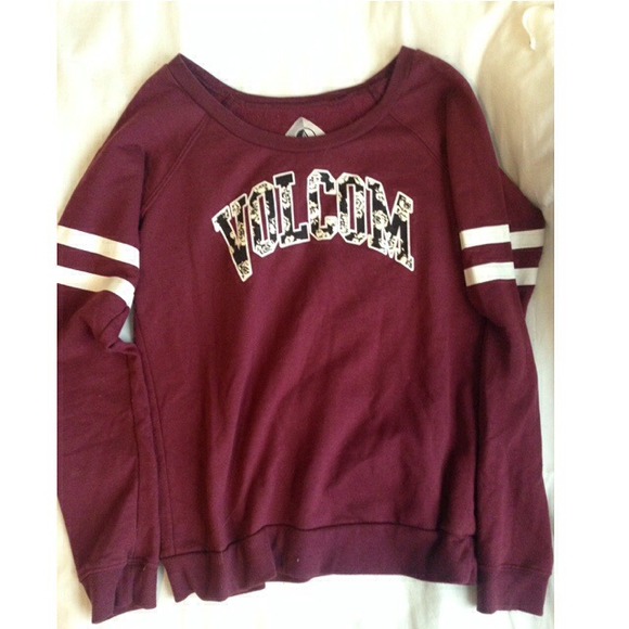 Volcom sweatshirt