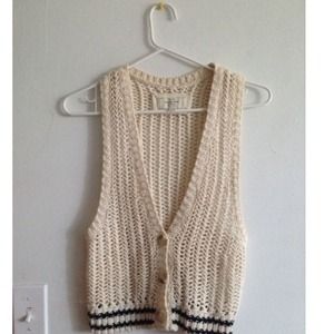 Abercrombie & Fitch Knit Vest