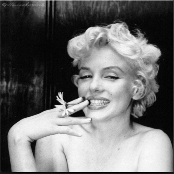 Read on! - Picture 3 of 3