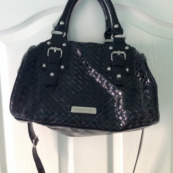 Steve Madden Black Handbag with strap