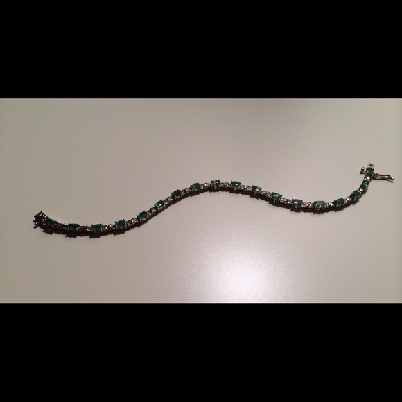 Emerald Platinum Overlay Sterling Silver Bracelet - Picture 1 of 4