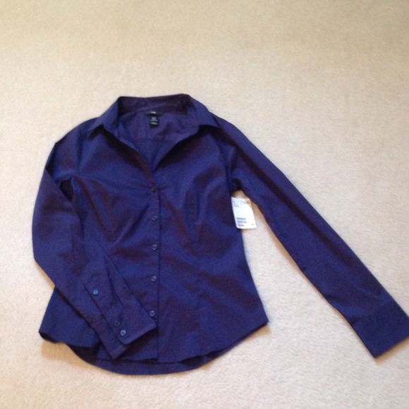 H&M Purple Button Up Dress Shirt