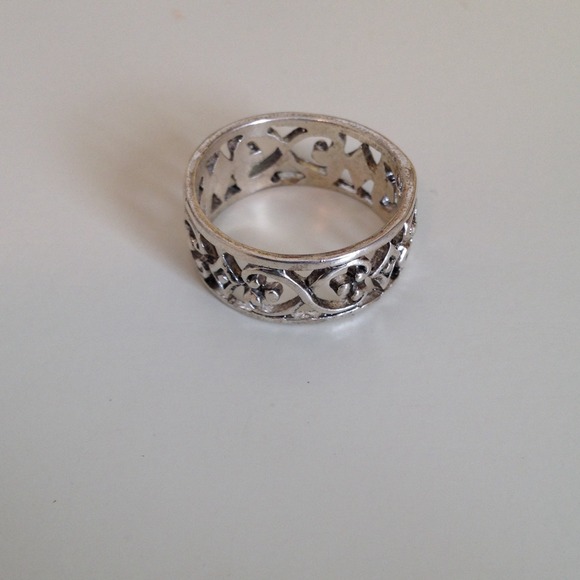 Detailed Ring