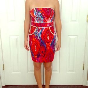 Strapless dress