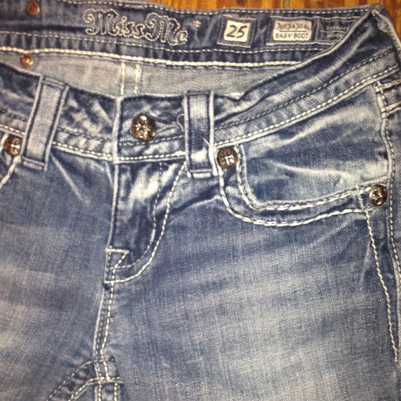 Miss Me Jeans - Picture 2 of 4