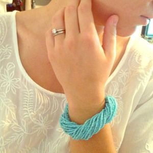 Blue beaded bracelet