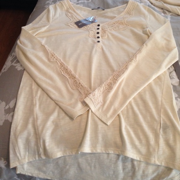 For tracie ⭐️Adorable long sleeve top - Picture 4 of 4