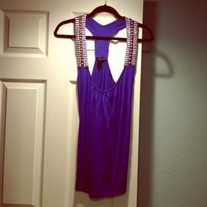 Studded long tank