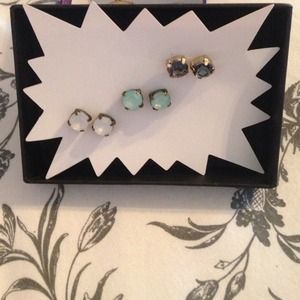 Set of three earrings