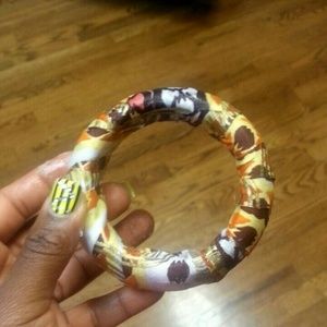 Statement bracelets in all prints