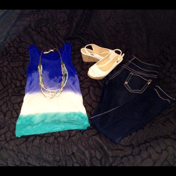 Blue, white & sea green embroidered back tank
