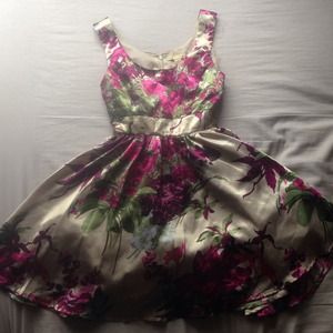 Floral vintage style dress