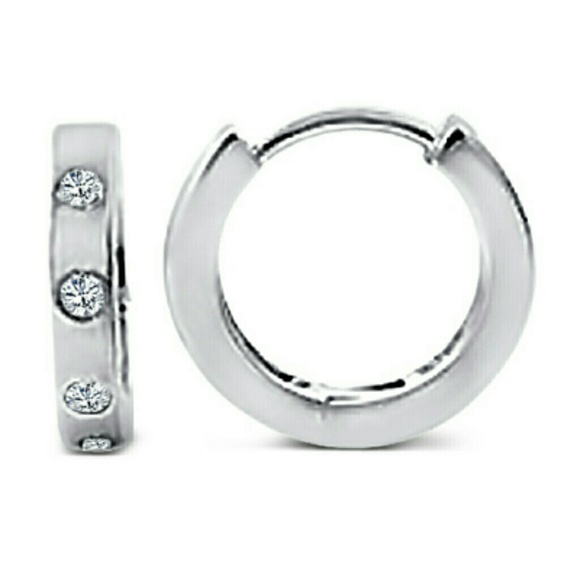 **Bundled** Sterling silver earrings