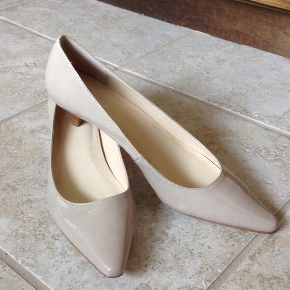 Nude kitten heels BNWOT