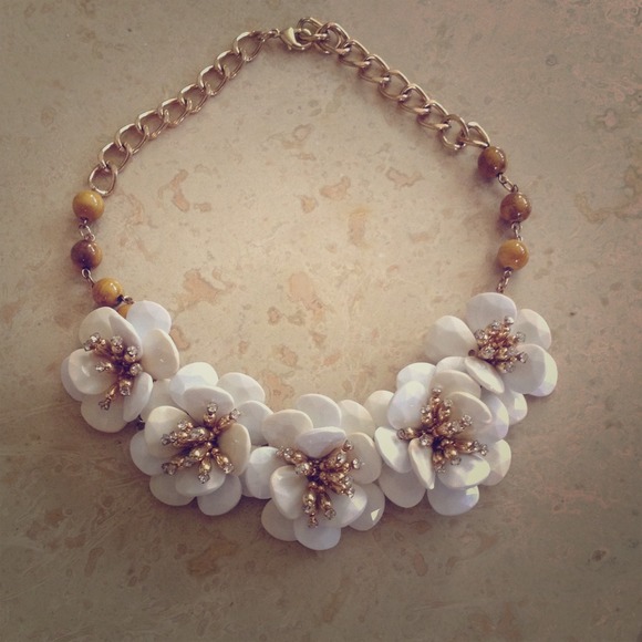 Anthropology flower necklace