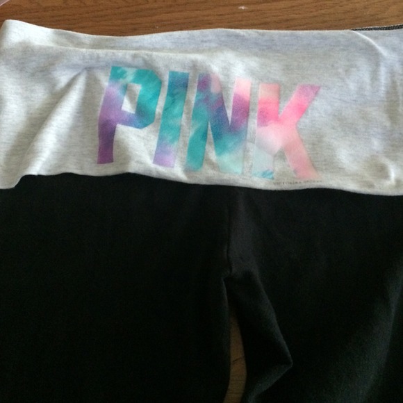 Victoria's Secret PINK yoga leggings