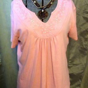 Pink cute top SOLD in BUNDLE