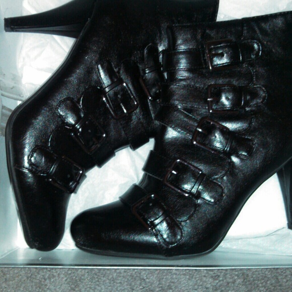 Ankle boot