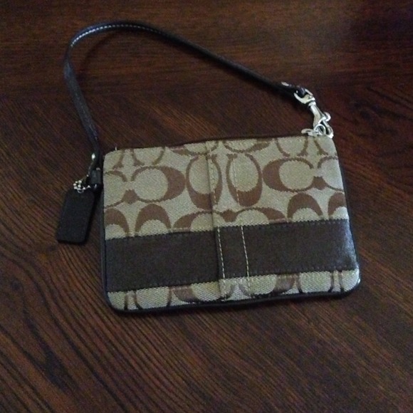 Authentic Coach wristlet