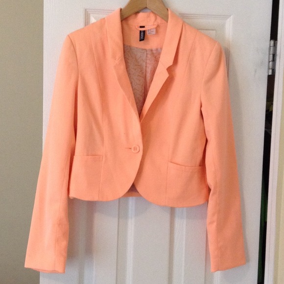 Peach blazer HOLD ❌❎