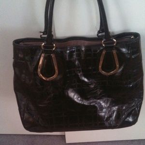 Hand bag