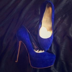 Jessica Simpson blue suede pumps