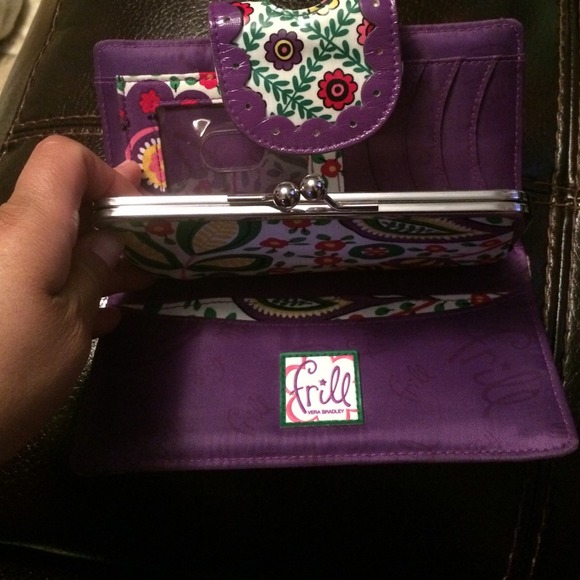 Flower wallet - Picture 2 of 2