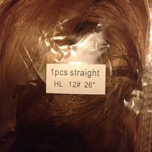 **TRADE**26" Synthetic Hair Extensions Light Brown
