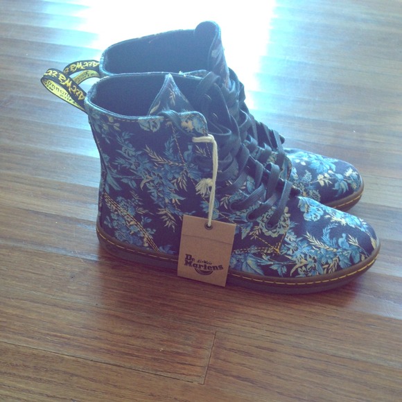 Brand New Dr. Martens NWT