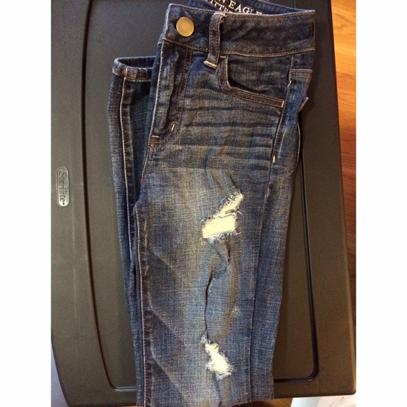 ❌Bundled❌ AE Ripped High Rise Jegging