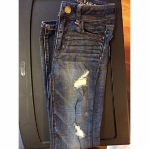 ❌Bundled❌ AE Ripped High Rise Jegging