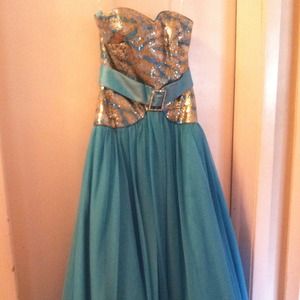 Pageant/ Ball Gown