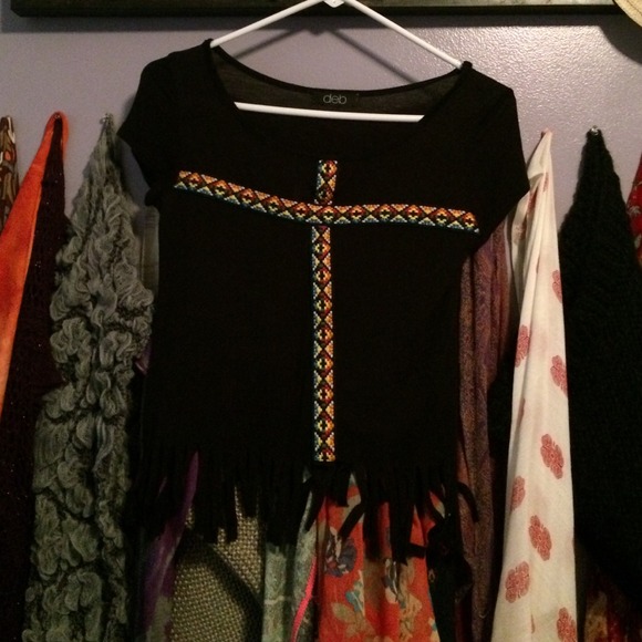 black short sleeve with fringe at the bottom