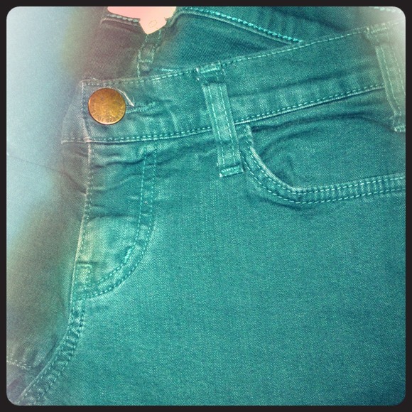 Current Elliott //🍃🍂🍁