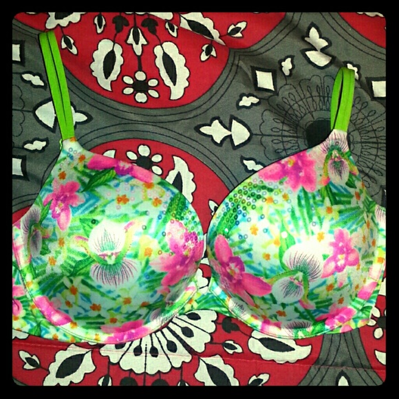 Victoria's Secret bra