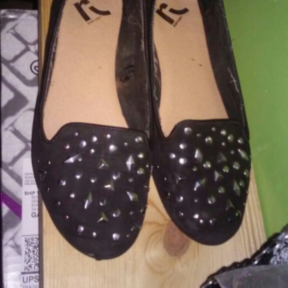 Flats - Picture 2 of 3
