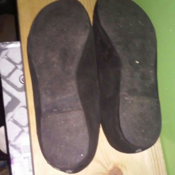 Flats - Picture 3 of 3