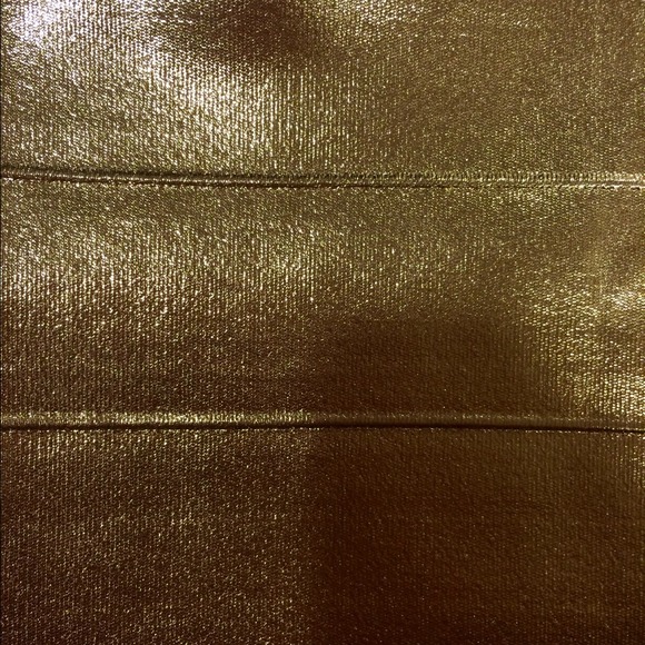 💞 HOST PICK 💕 (NWT) Gold Lamé Bandage Skirt - Picture 4 of 4
