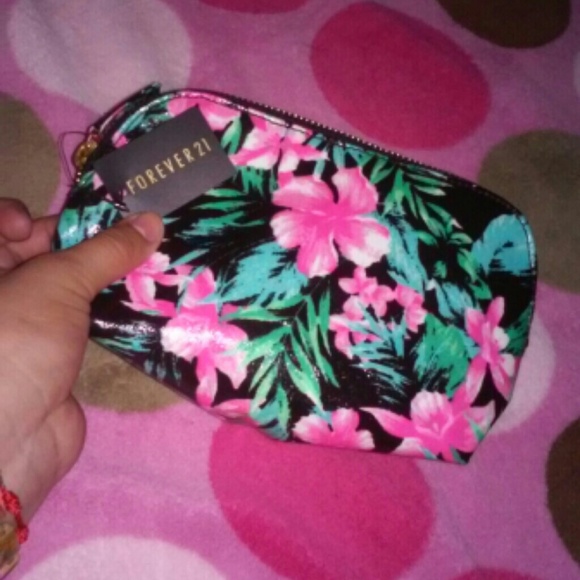 Cosmetic bag (: