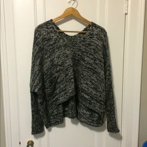 Brandy melville sweater