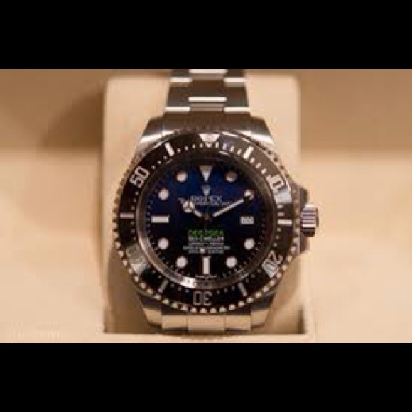 Watch - Picture 2 of 3