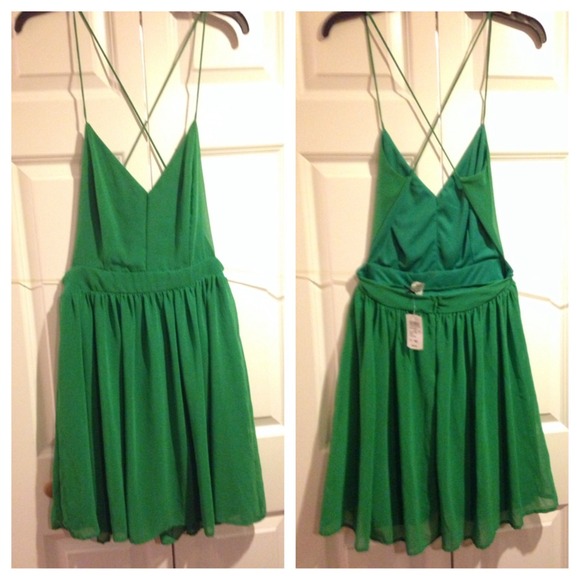 👗 Brand New Windsor thin strap Medium dress 👗👗